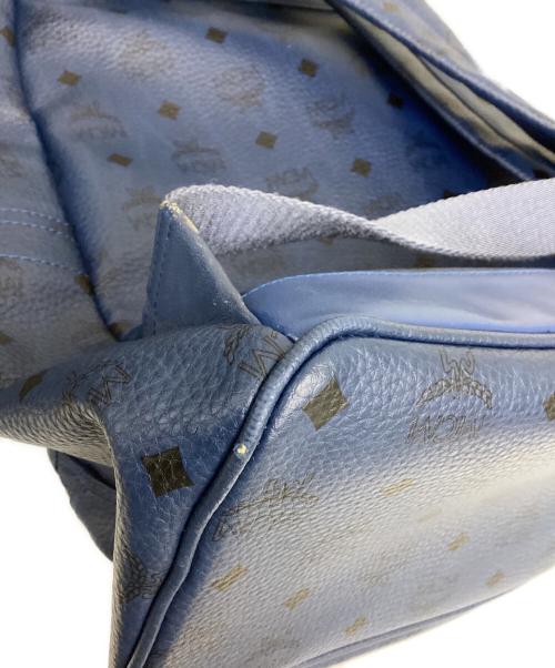 MCM（エムシーエム）MCM (エムシーエム) スタッズリュック ネイビーの古着・服飾アイテム