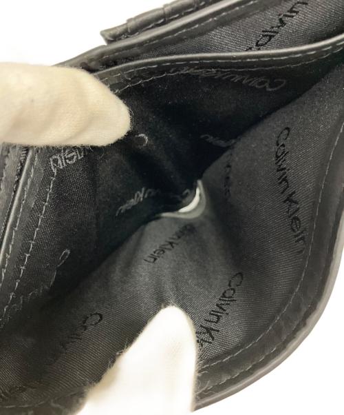 Calvin Klein（カルバンクライン）Calvin Klein (カルバンクライン) 3つ折り財布 ブラックの古着・服飾アイテム