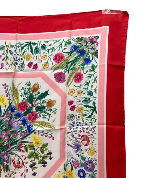 GUCCI（グッチ）GUCCI (グッチ) シルクスカーフの古着・服飾アイテム