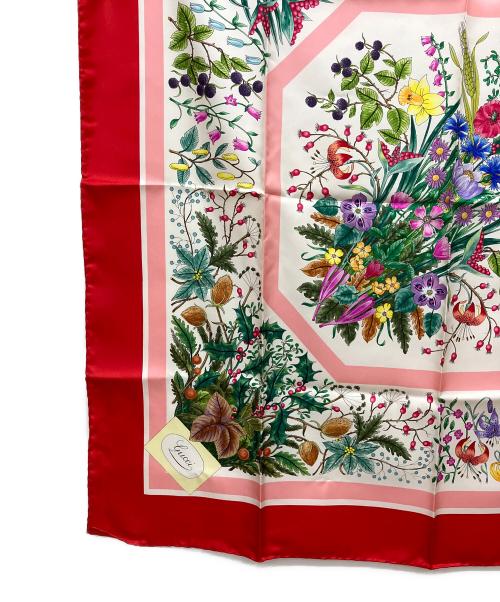 GUCCI（グッチ）GUCCI (グッチ) シルクスカーフの古着・服飾アイテム