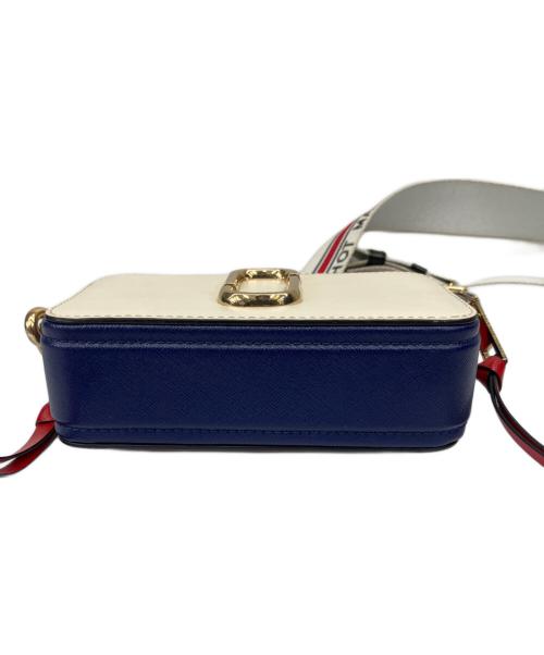 MARC JACOBS（マークジェイコブズ）MARC JACOBS (マークジェイコブス) ザ スナップショット ブルー×ホワイトの古着・服飾アイテム