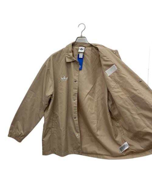 adidas（アディダス）adidas (アディダス) oasis (オアシス) コーチジャケット ベージュ サイズ:2XLの古着・服飾アイテム