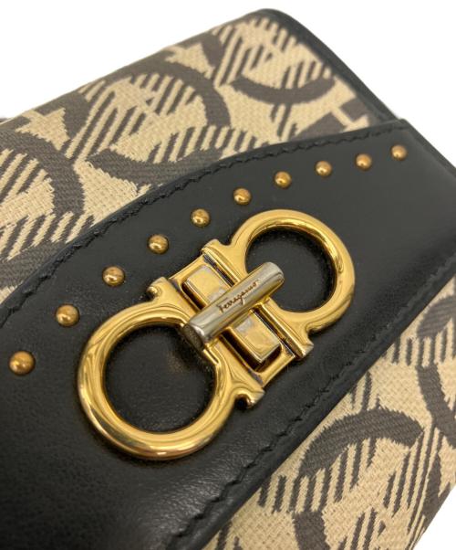 Salvatore Ferragamo（サルヴァトーレ フェラガモ）Salvatore Ferragamo (サルヴァトーレ フェラガモ) ミニ財布の古着・服飾アイテム