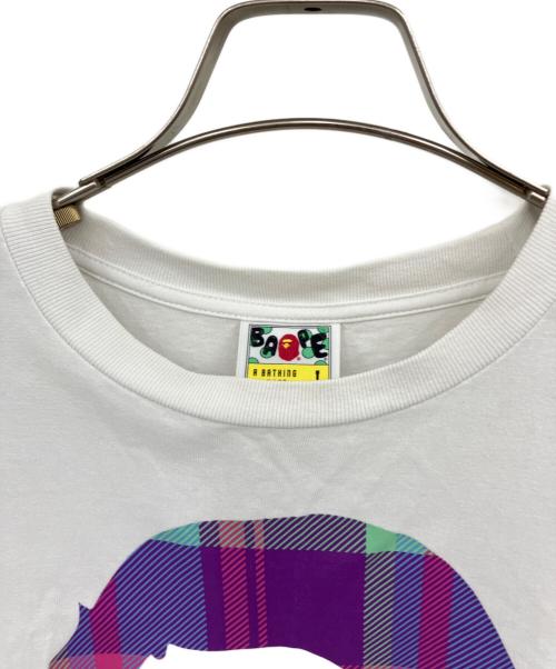 A BATHING APE（ア ベイシング エイプ）A BATHING APE (ア ベイシング エイプ) Tシャツ ホワイト サイズ:Lの古着・服飾アイテム