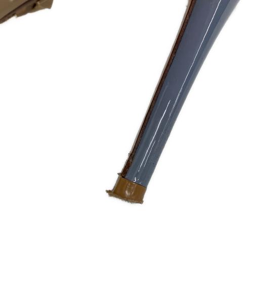 VALENTINO GARAVANI（ヴァレンティノ・ガラヴァーニ）VALENTINO GARAVANI (ヴァレンティノ・ガラヴァーニ) スタッズパンプス スカイブルー サイズ:38の古着・服飾アイテム