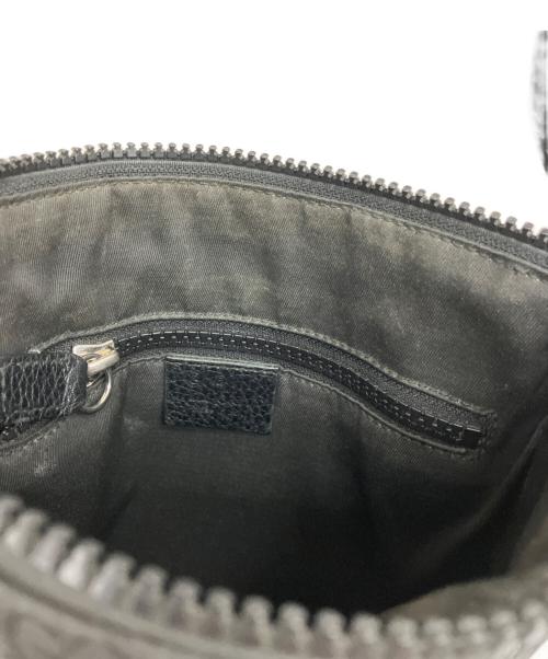 GUCCI（グッチ）GUCCI (グッチ) ショルダーバッグ ブラックの古着・服飾アイテム