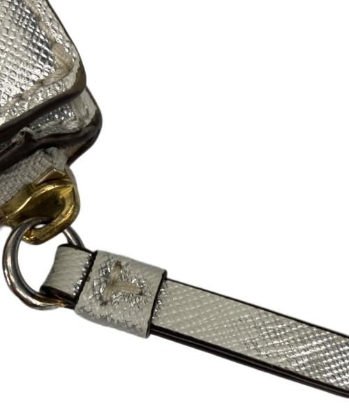 TORY BURCH（トリーバーチ）TORY BURCH (トリーバーチ) ミニ財布 シルバー色の古着・服飾アイテム