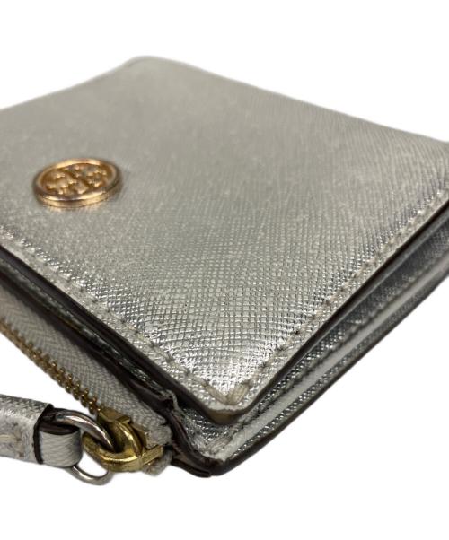 TORY BURCH（トリーバーチ）TORY BURCH (トリーバーチ) ミニ財布 シルバー色の古着・服飾アイテム