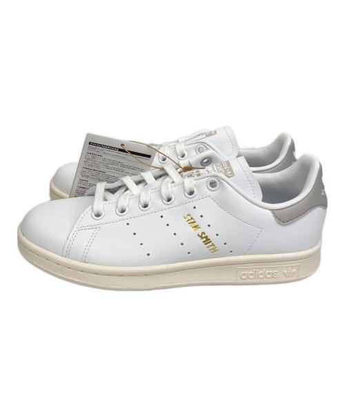 adidas（アディダス）adidas (アディダス) ローカットスニーカー ホワイト サイズ:22.5の古着・服飾アイテム