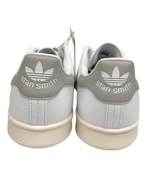 adidas（アディダス）adidas (アディダス) ローカットスニーカー ホワイト サイズ:22.5の古着・服飾アイテム