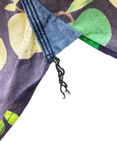 JUNYA WATANABE MAN（ジュンヤワタナベマン）JUNYA WATANABE MAN (ジュンヤワタナベマン) 半袖シャツ 綿ブロードプリントリンゴ柄大×綿シャンブレー ネイビー サイズ:Sの古着・服飾アイテム