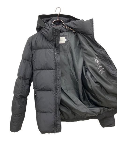 Calvin Klein（カルバンクライン）Calvin Klein (カルバンクライン) 中綿ジャケット ブラック サイズ:Mの古着・服飾アイテム