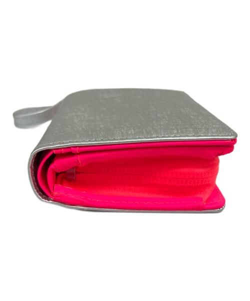 KUBERA（クベラ）KUBERA (クベラ) 2つ折り財布 グレー×ピンクの古着・服飾アイテム