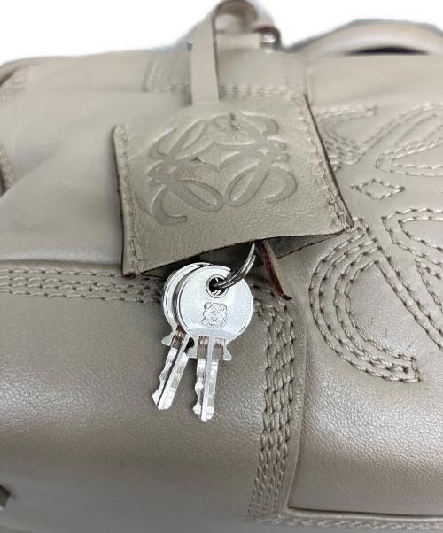 LOEWE（ロエベ）LOEWE (ロエベ) ハンドバッグ ベージュの古着・服飾アイテム