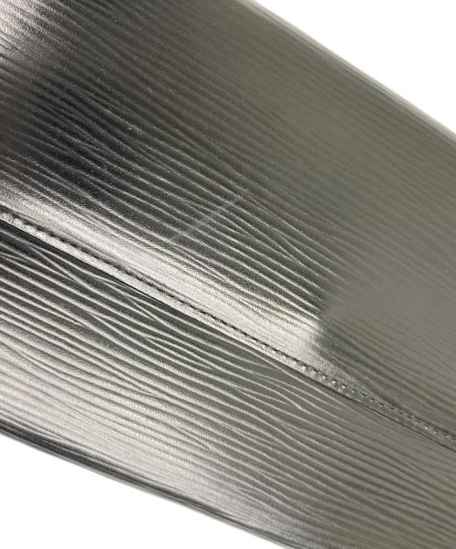 LOUIS VUITTON（ルイ ヴィトン）LOUIS VUITTON (ルイ ヴィトン) 長財布 ブラックの古着・服飾アイテム