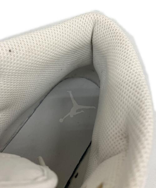 NIKE（ナイキ）NIKE (ナイキ) Air Jordan(エアジョーダン) 1 Mid ホワイト サイズ:27.5の古着・服飾アイテム