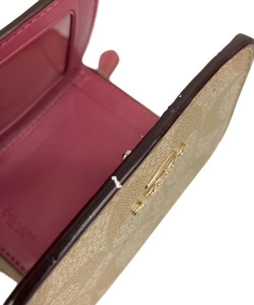 COACH（コーチ）COACH (コーチ) 3つ折り財布 ベージュの古着・服飾アイテム