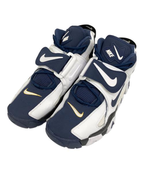 NIKE（ナイキ）NIKE (ナイキ) ミッドカットスニーカー AIR BARRAGE(エアバラージ) MID ホワイト×ネイビー サイズ:27の古着・服飾アイテム