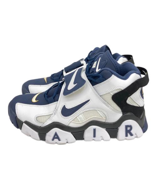 NIKE（ナイキ）NIKE (ナイキ) ミッドカットスニーカー AIR BARRAGE(エアバラージ) MID ホワイト×ネイビー サイズ:27の古着・服飾アイテム