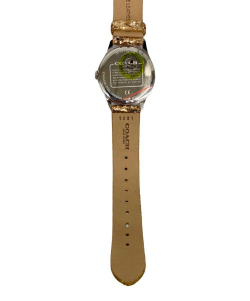 COACH（コーチ）COACH (コーチ) リストウォッチ クォーツ ラメゴールドの古着・服飾アイテム