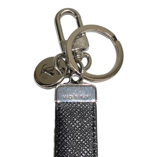 LOUIS VUITTON（ルイ ヴィトン）LOUIS VUITTON (ルイ ヴィトン) ネオLVクラブ キーホルダー M01526 ブラック×シルバー モノグラム ブラック×シルバーの古着・服飾アイテム