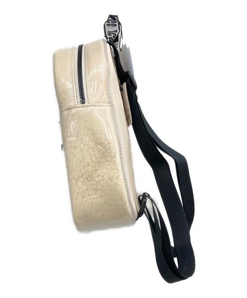 UGG（アグ）UGG (アグ) ダニー Ⅱ ミニ バックパック クリア ベージュの古着・服飾アイテム