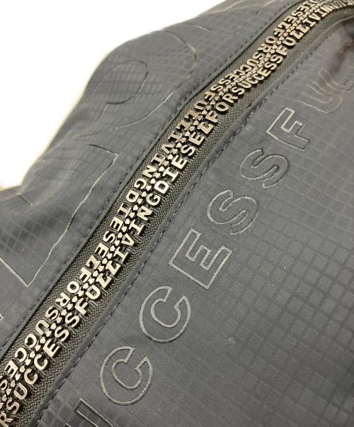 DIESEL（ディーゼル）DIESEL (ディーゼル) ボディーバッグ ZIP-Dシリーズの古着・服飾アイテム