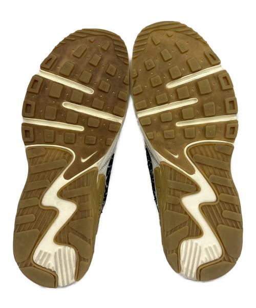 NIKE（ナイキ）NIKE (ナイキ) スニーカー Air Max Excee（エアマックス エクシー） ホワイト×ベージュ サイズ:27の古着・服飾アイテム