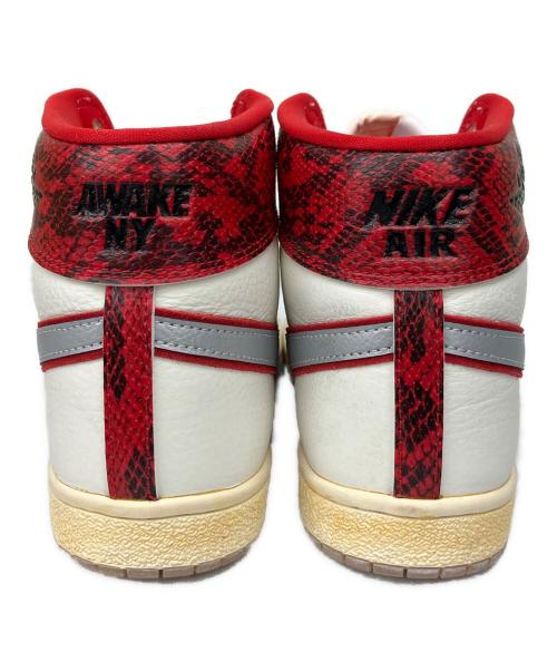 NIKE（ナイキ）NIKE (ナイキ) ハイカットスニーカー ホワイト×レッド サイズ:9の古着・服飾アイテム