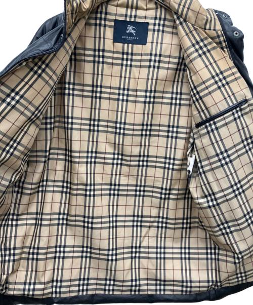 BURBERRY LONDON（バーバリーロンドン）BURBERRY LONDON (バーバリーロンドン) フェイクレザーダウンジャケット ブラック サイズ:Lの古着・服飾アイテム