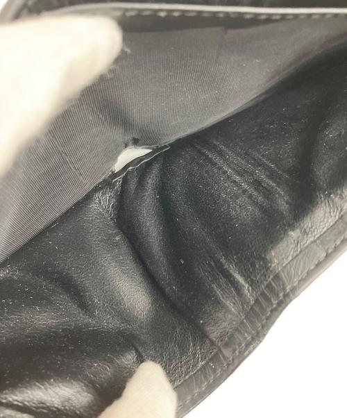 GUCCI（グッチ）GUCCI (グッチ) 2つ折り財布 ブラックの古着・服飾アイテム