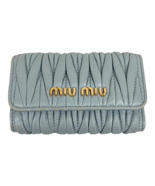 MIU MIU（ミュウミュウ）MIU MIU (ミュウミュウ) マテラッセ キーケース スカイブルーの古着・服飾アイテム