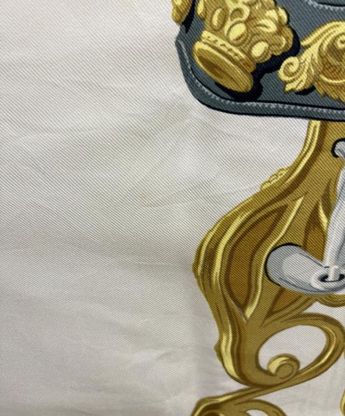 HERMES（エルメス）HERMES (エルメス) スカーフ ブリッド・ドゥ・ガラ ブルー×アイボリーの古着・服飾アイテム