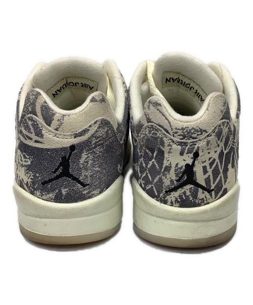 NIKE（ナイキ）NIKE (ナイキ) Air Jordan 5 Low アイボリー サイズ:26.0の古着・服飾アイテム