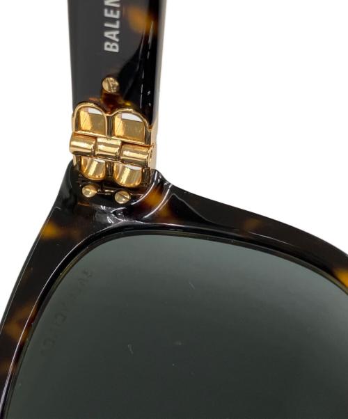 BALENCIAGA（バレンシアガ）BALENCIAGA (バレンシアガ) サングラス ブラウンの古着・服飾アイテム
