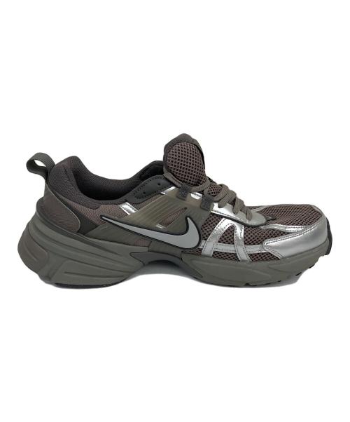 NIKE（ナイキ）NIKE (ナイキ) ローカットスニーカー V2K Run カーキ サイズ:30の古着・服飾アイテム