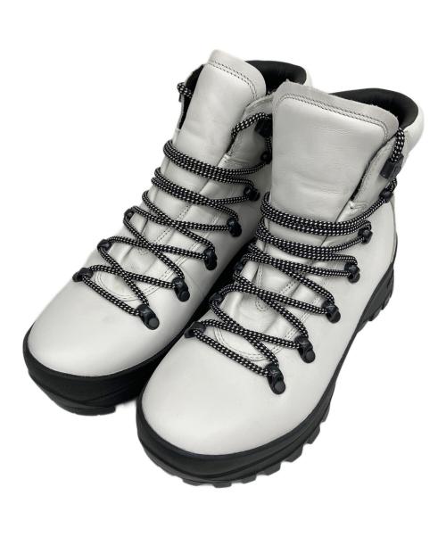 MERRELL（メレル）MERRELL (メレル) ブーツ BRISTOL MID ホワイト サイズ:24の古着・服飾アイテム