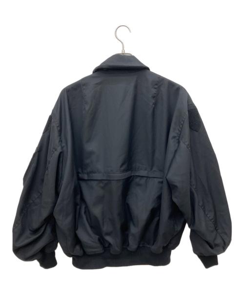 CAHLUMN（カウラム）CAHLUMN (カウラム) TW Twill Heli Crew Jacke ブラック サイズ:Mの古着・服飾アイテム