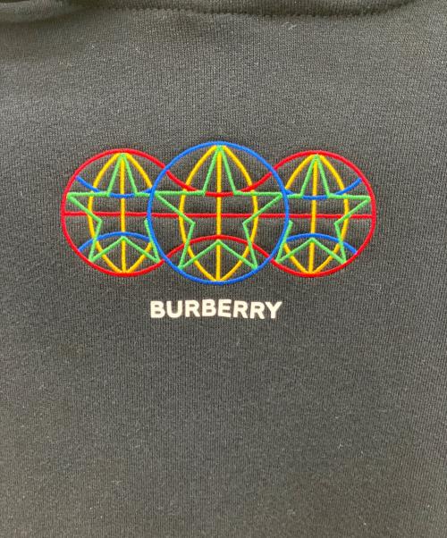 BURBERRY LONDON（バーバリーロンドン）BURBERRY LONDON (バーバリーロンドン) グローブグラフィック コットンフーディー ブラック サイズ:XSの古着・服飾アイテム