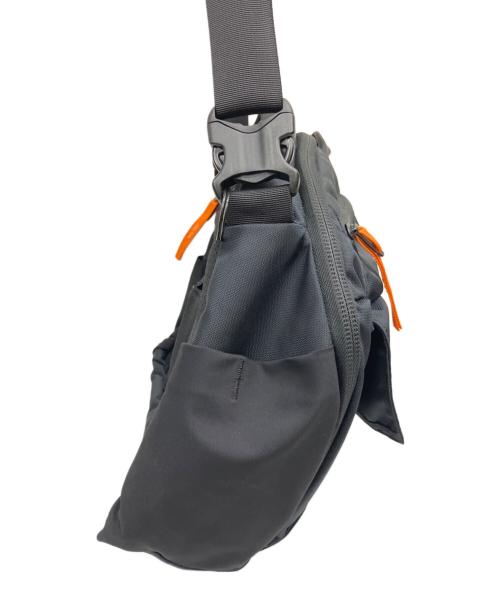 MYSTERY RANCH（ミステリーランチ）MYSTERY RANCH (ミステリーランチ) ショルダーバッグ DISTRICT PRO ブラックの古着・服飾アイテム