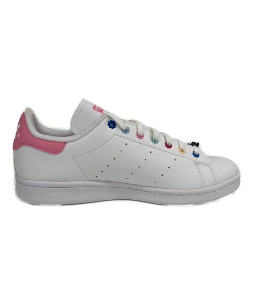 adidas（アディダス）adidas (アディダス) HELLO KITTY (ハローキティ) ローカットスニーカー STAN SMITH J ホワイト サイズ:24.5の古着・服飾アイテム
