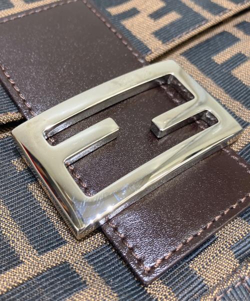 FENDI（フェンディ）FENDI (フェンディ) ハンドバッグ ブラウンの古着・服飾アイテム