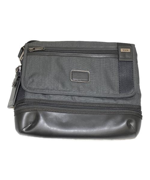 TUMI（トゥミ）TUMI (トゥミ) ショルダーバッグ ブラック×グレーの古着・服飾アイテム