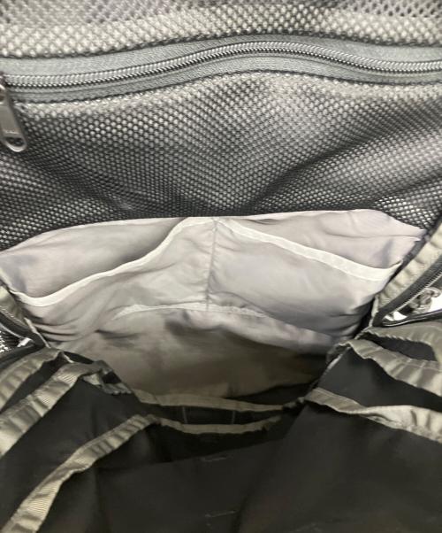 THE NORTH FACE（ザ ノース フェイス）THE NORTH FACE (ザ ノース フェイス) デイパック HOT SHOT ブラックの古着・服飾アイテム