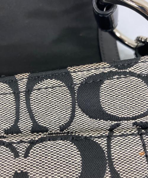 COACH（コーチ）COACH (コーチ) ワンショルダーバッグ シグネチャー グレーの古着・服飾アイテム