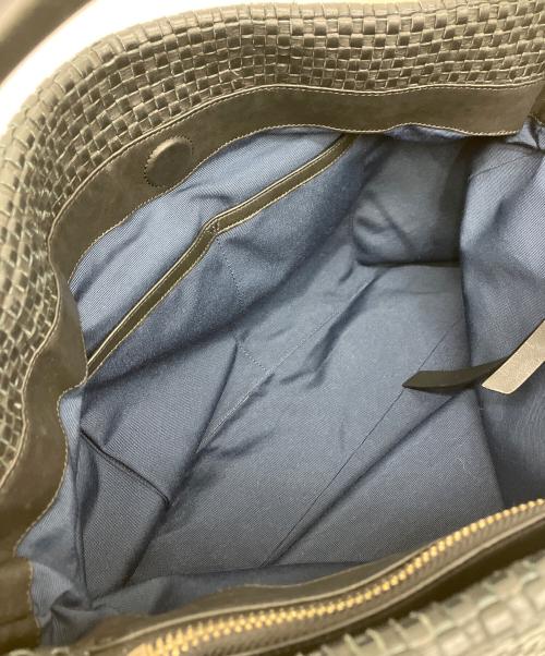 COLE HAAN（コールハーン）COLE HAAN (コールハーン) 編込みワンショルダーバッグ ブラックの古着・服飾アイテム