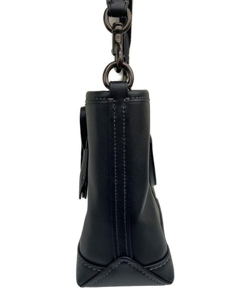 COACH（コーチ）COACH (コーチ) メトロポリタン キャリーオール バッグ 22 ブラックの古着・服飾アイテム