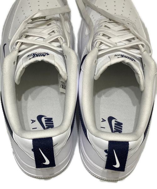 NIKE（ナイキ）NIKE (ナイキ) スニーカー ホワイト サイズ:26.0の古着・服飾アイテム