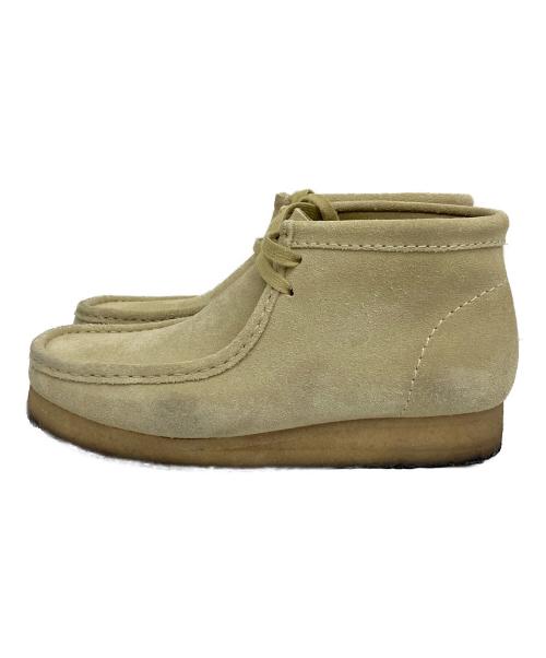 CLARKS（クラークス）CLARKS (クラークス) ワラビーブーツ ベージュ サイズ:25.5の古着・服飾アイテム