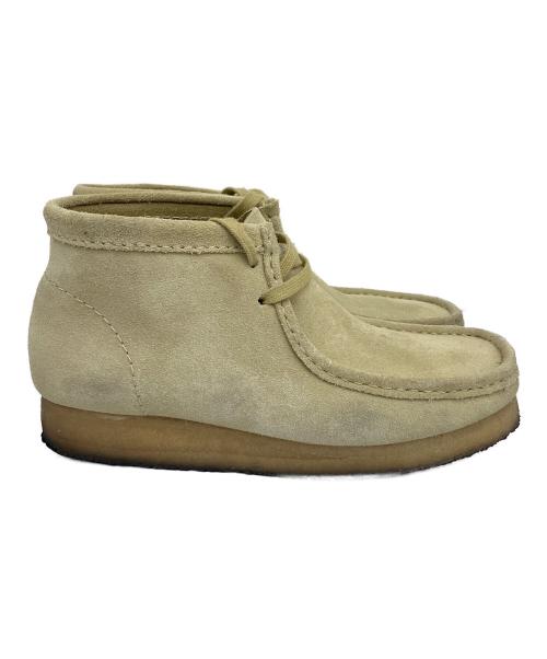 CLARKS（クラークス）CLARKS (クラークス) ワラビーブーツ ベージュ サイズ:25.5の古着・服飾アイテム